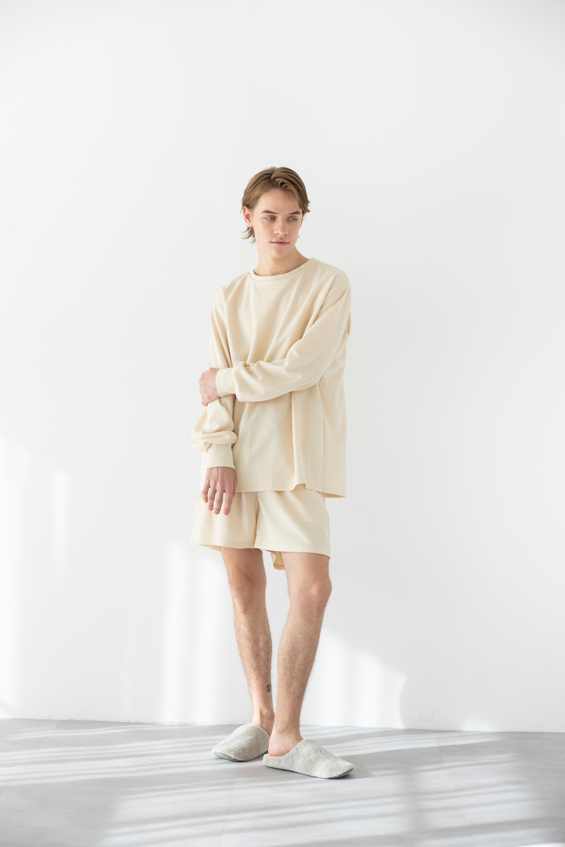 ROOM WEAR / Tシャツ(ユニセックス)